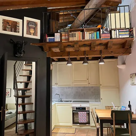 Apartment Casa Antico Portone Mompiano Brescia
