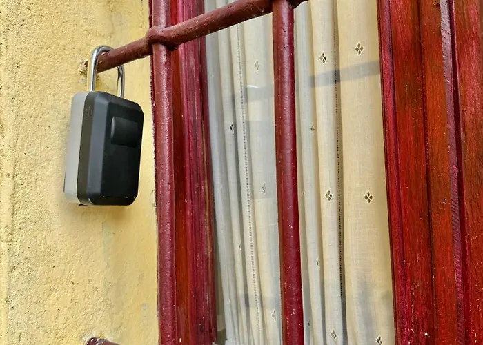 Casa Antico Portone Mompiano Апартаменти